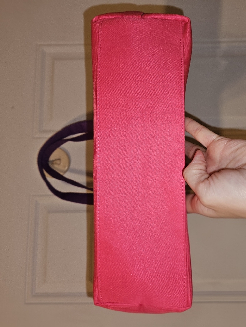 Clinique Reversible Floral Tote + A Cosmetic Bag - Picture 7 of 17